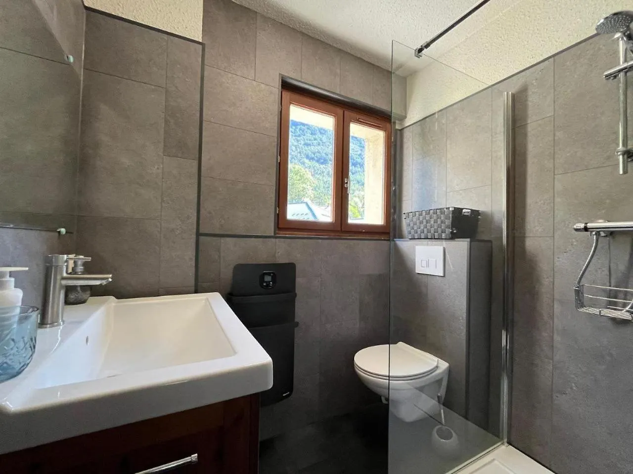 Haut Perche - Duplex Familial Confortable Et Renove Bien Situe Briancon  France